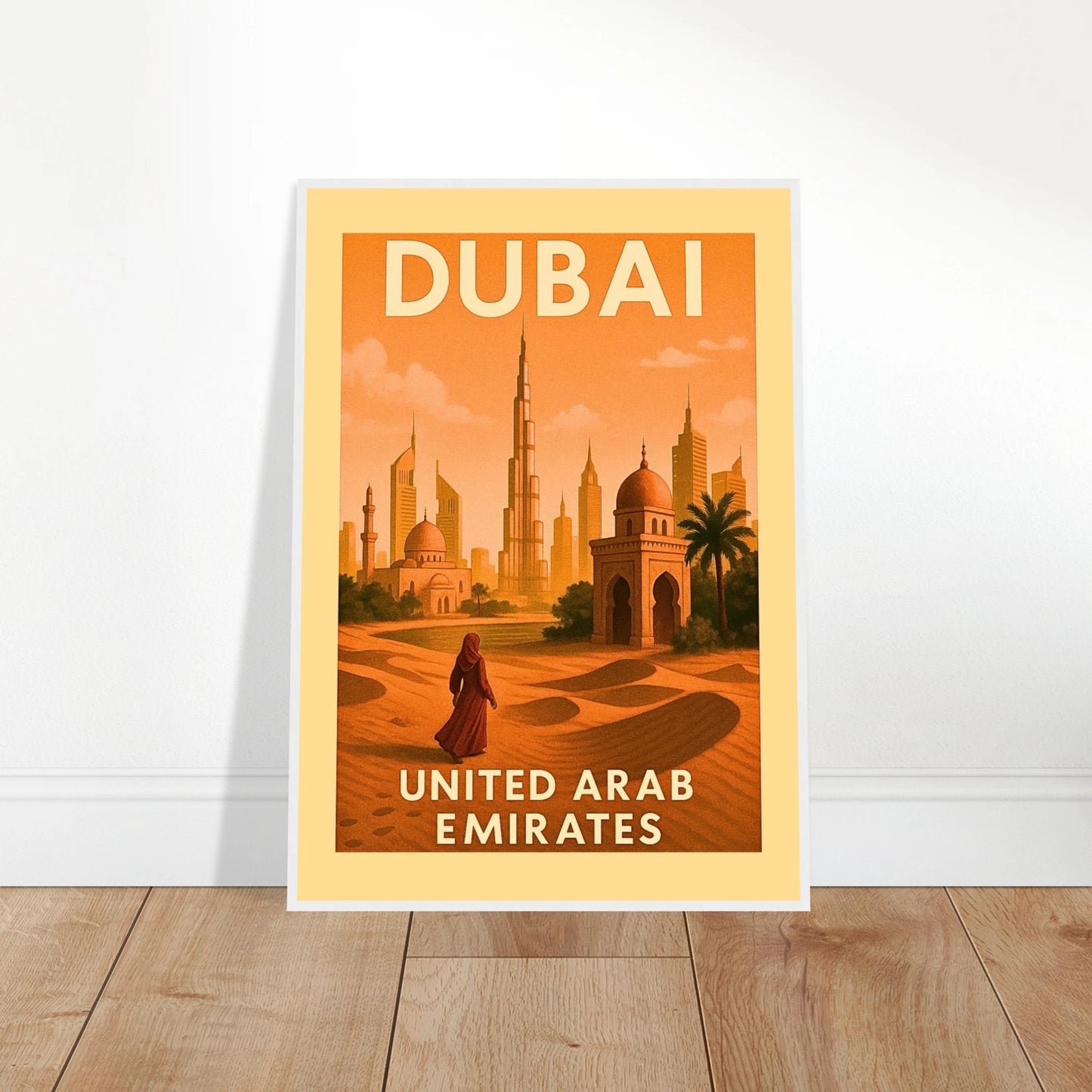 Dubai Poster im Vintage-Stil, an die Wand gelehnt – Skyline, Wüste und traditionelle Architektur als Kunstdruck.