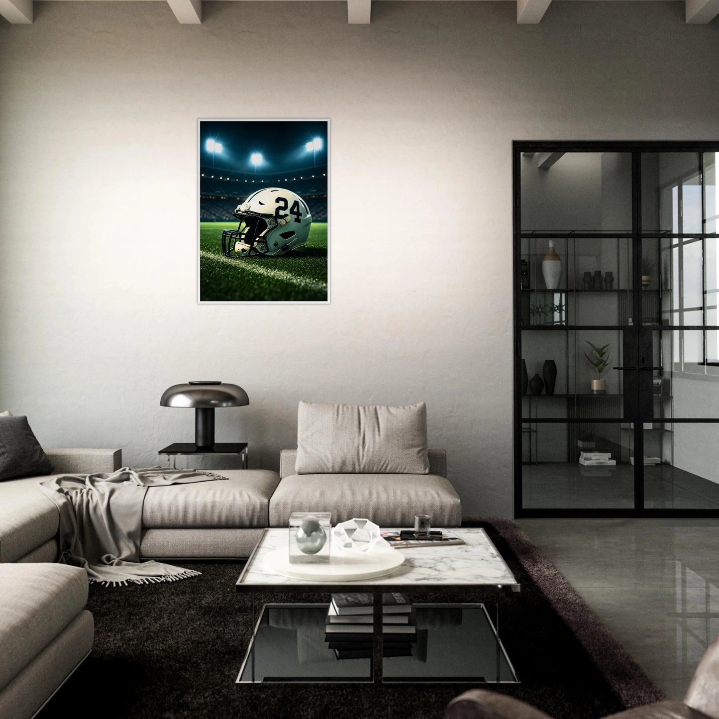 „Under the Lights“ Poster im Wohnzimmer mit dunkler Einrichtung – elegantes Football Wandbild mit Flutlicht-Stimmung für Sportfans.