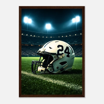 „Under the Lights“ Poster im dunkelbraunen Holzrahmen – stilvolle Football Kunst mit Stadion-Atmosphäre als Wanddeko für echte Fans.