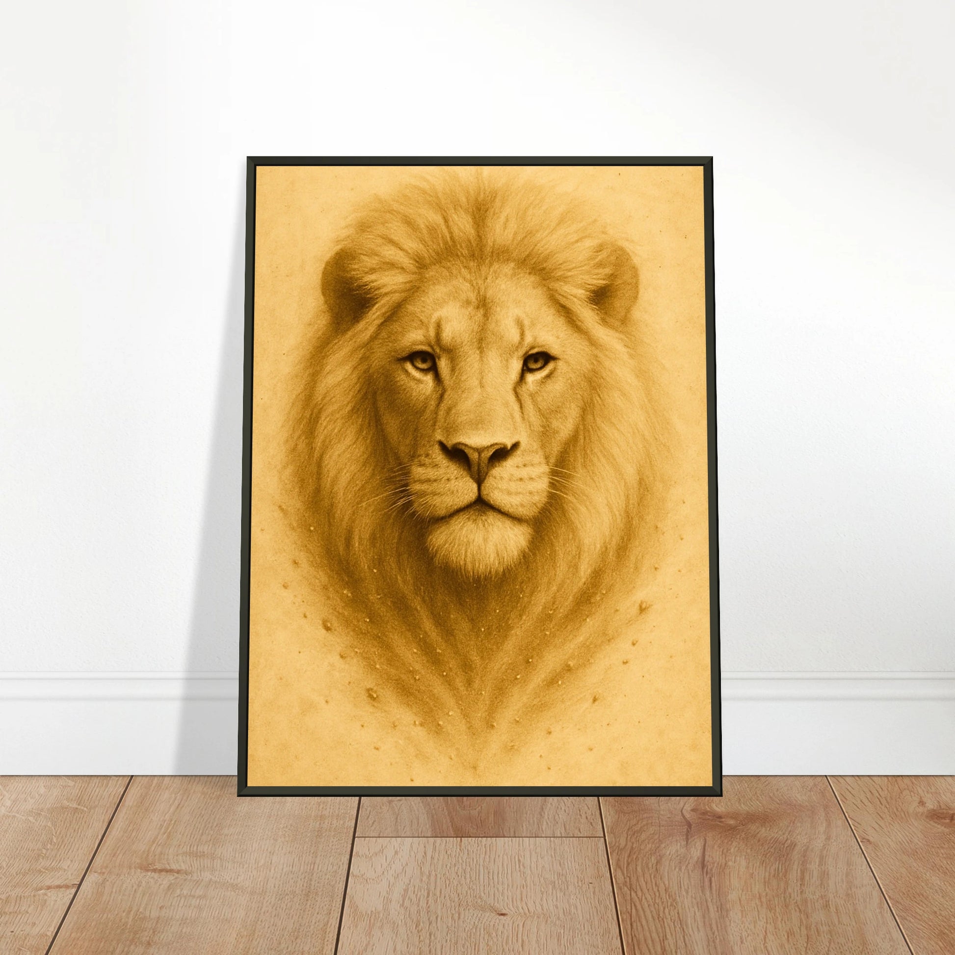 Crown of Calm Poster an die Wand gelehnt – stilvolles Löwenmotiv auf Holzboden, ideal für moderne Interieurs mit natürlicher Eleganz.