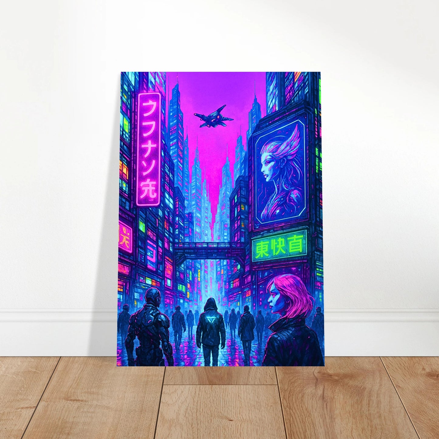 Cyberpunk Poster „Cyber Reign“ – modernes Urban Sci-Fi Wandbild mit leuchtender Neon City, stehend auf Holzboden