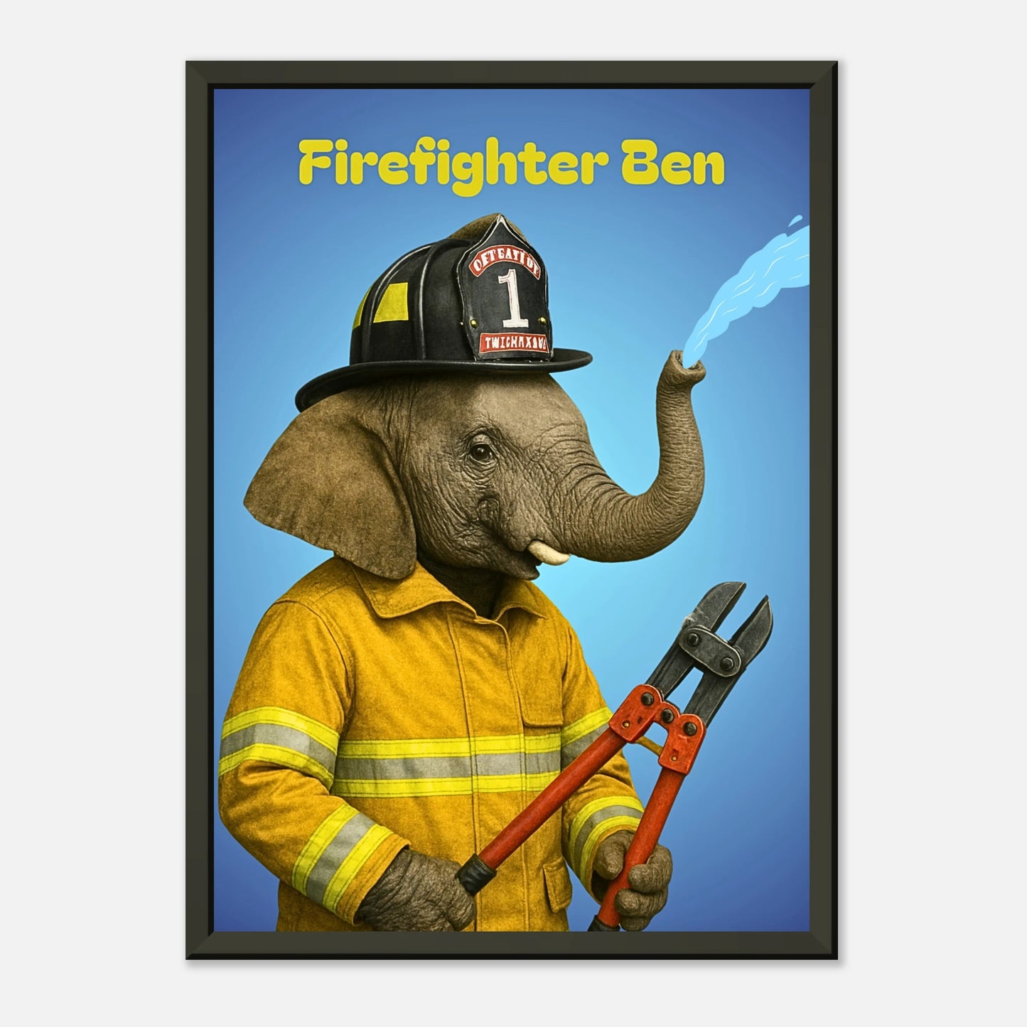 Schrägansicht des Firefighter Ben Posters – mutiger Elefant mit Feuerwehrhelm und Wasserschlauch, moderne Tierkunst für fröhliche Räume.