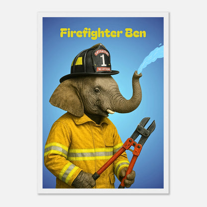 Firefighter Ben Poster mit weißem Holzrahmen – lustiges Elefantenbild im Feuerwehr-Outfit für Kinderzimmer und Wanddeko.