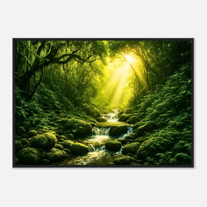Dschungel Poster „Light in the Jungle“ – Regenwald Wandbild mit Sonnenstrahlen im schwarzen Rahmen
