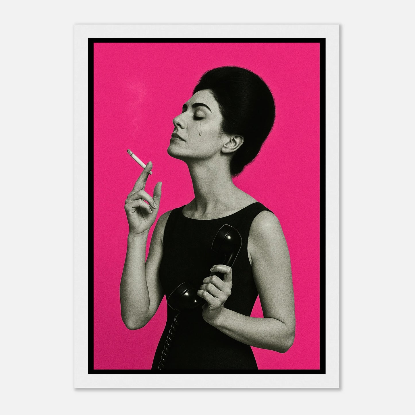Smoke & Silence Pop Art Poster im weißen Rahmen – modernes Modekunstwerk mit pinkem Hintergrund. Minimalistisch und ausdrucksstark – ideales Wandbild für Designliebhaber – von Defa Designs.