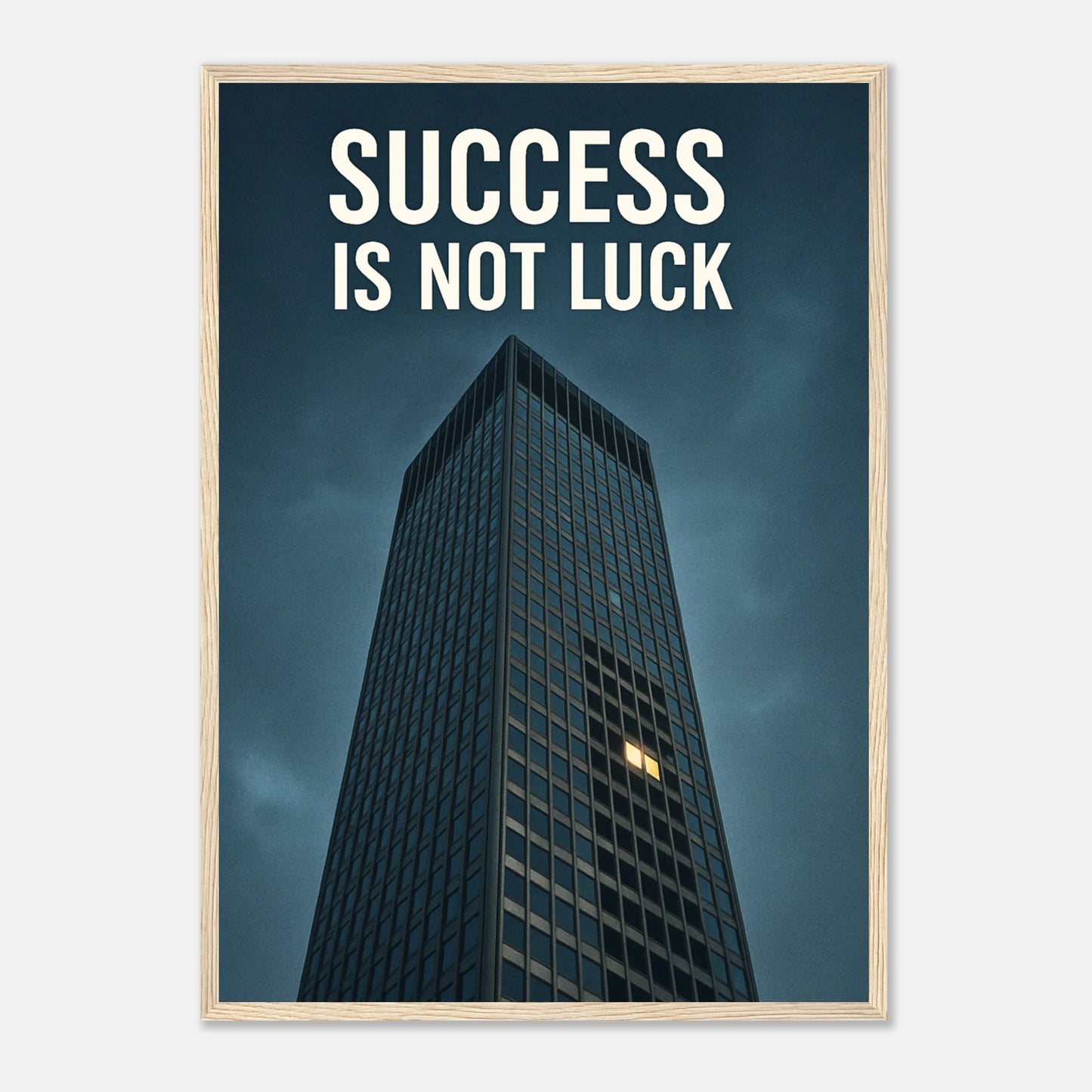 Success Is Not Luck Poster im hellbraunen Rahmen – inspirierendes Motivationsbild mit Business-Architektur, perfekt für Büro, Start-up oder Homeoffice – von Defa Designs.