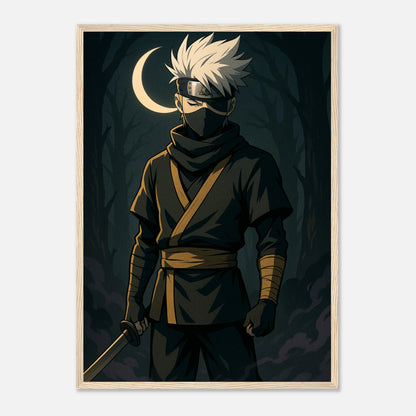 TSUKI KAGE Poster im hellbraunen Holzrahmen – ruhiger Samurai unter dem Mondlicht. Edles Anime-Wandbild mit goldenen Akzenten und mystischer Energie von Defa Designs.