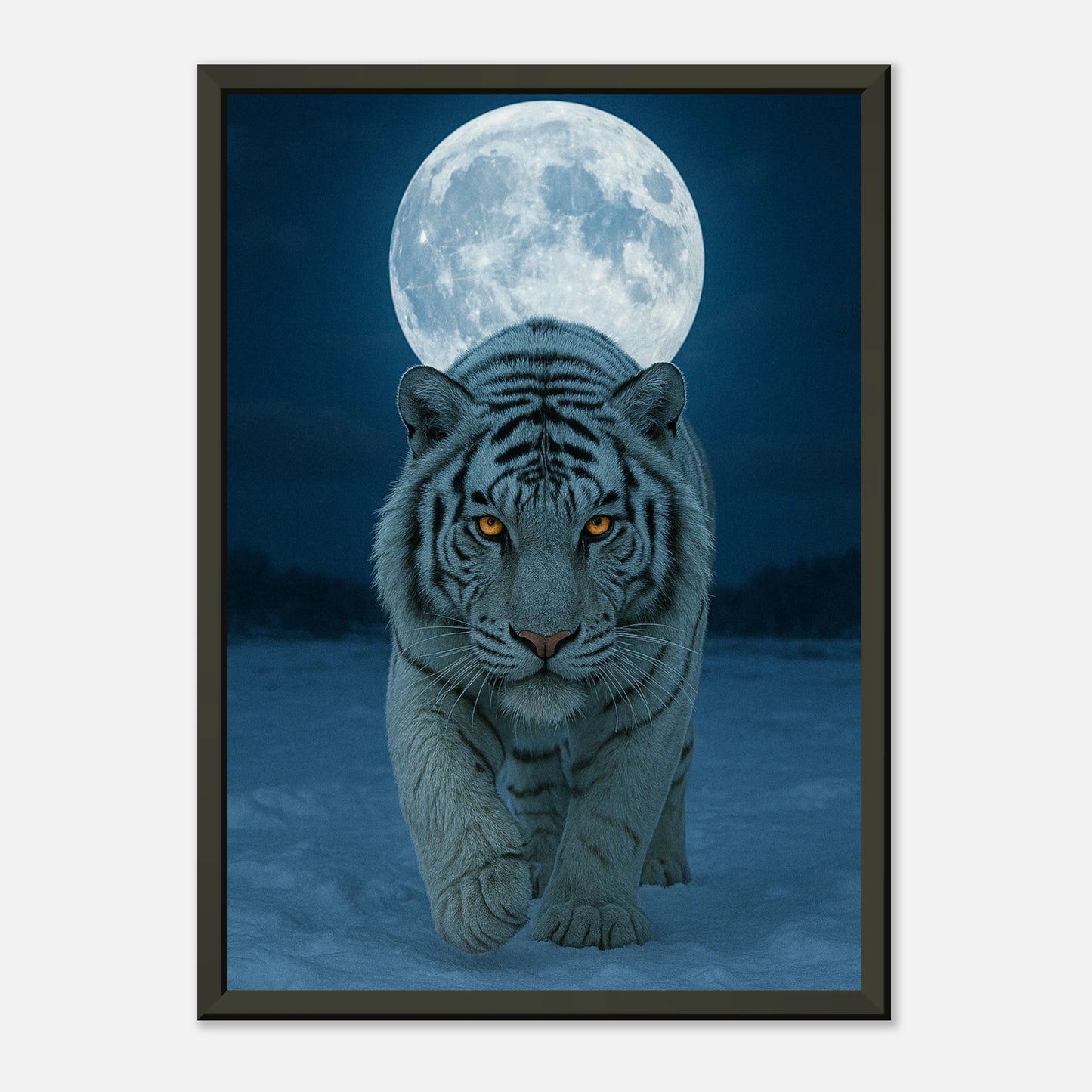Detailaufnahme des White Tiger Posters – faszinierende Fellstruktur, leuchtende Augen und realistische Darstellung im hochwertigen Druck.