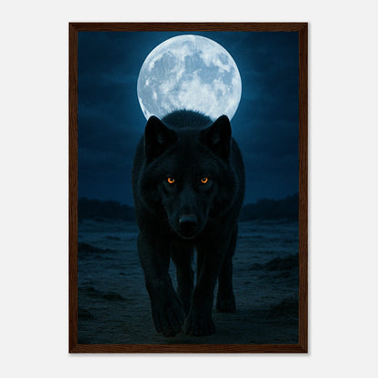 Wild Nights Wolf Poster mit dunkelbraunem Holzrahmen – kraftvolle Wanddekoration mit Wolf im Mondlicht.